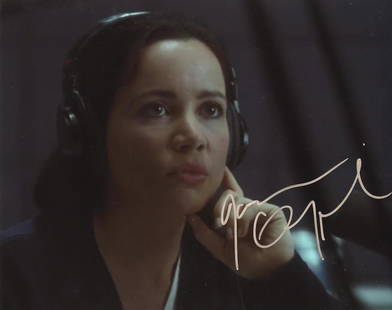 Janeane Garofalo TRUTH ABOUT CATS DOGS In Person Signed Photo: Photo size is 8x10. Janeane Garofalo in person signed autographed photo from the movie THE TRUTH ABOUT CATS AND DOGS. Janeane Garofalo as the character Abby