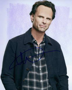 Walton Goggins THE UNICORN In Person Signed Photo: Photo size is 8x10. Walton Goggins in person signed autographed photo from the TV series THE UNICORN. Walton Goggins as the character Wade Felton.