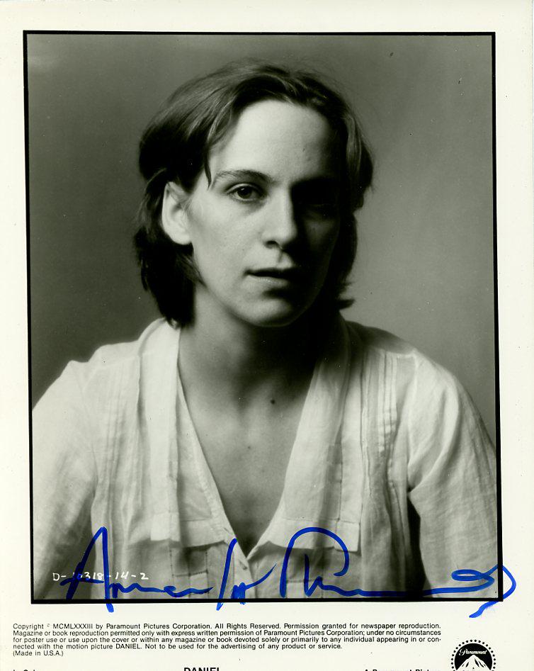 Amanda Plummer DANIEL Signed Photo (1 of 1)