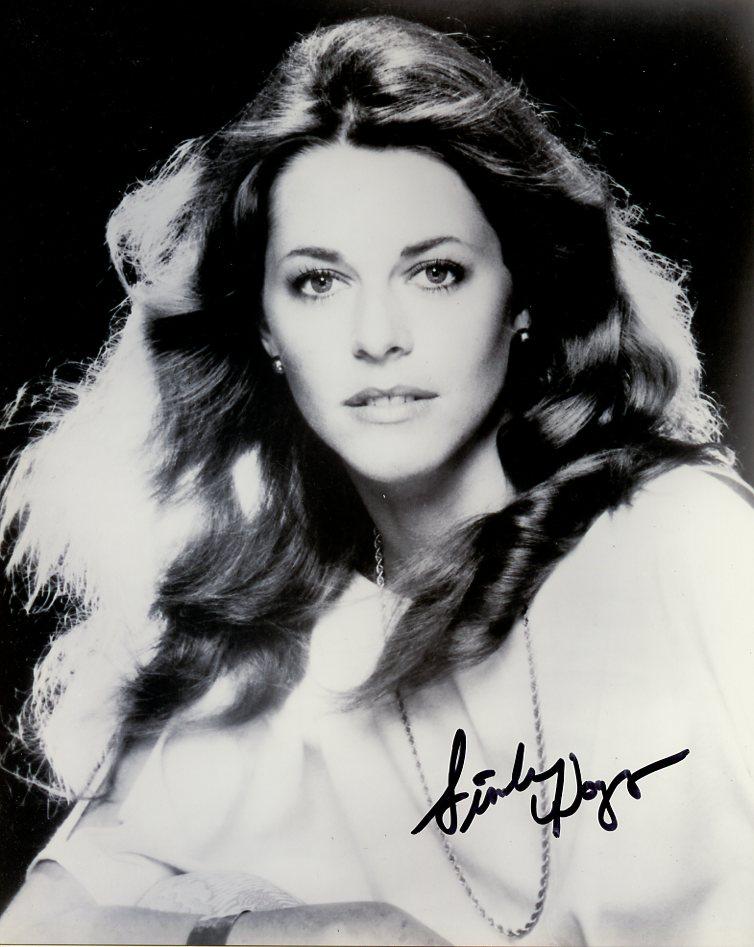 Lindsay Wagner BIONIC WOMAN Signed Photo (1 of 1)