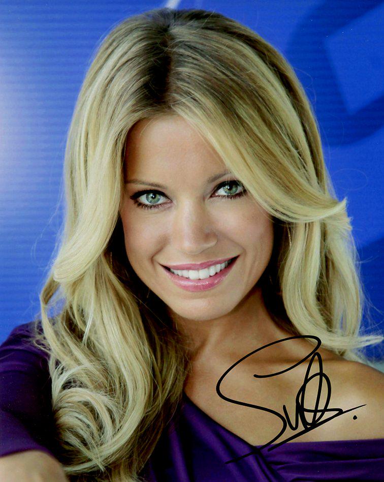 Sylvie van der Vaart GORGEOUS In Person Signed Photo (1 of 1)