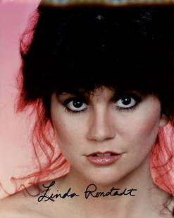 Linda Ronstadt MUSICIAN / SINGER In Person Signed Photo: Photo size is 8x10. Linda Ronstadt gorgeous in person signed photo. Linda Ronstadt is an American singer who performed and recorded in diverse genres including rock, country, light opera, the Great Am