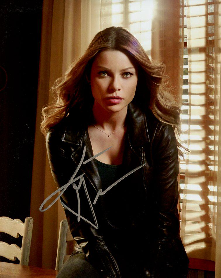 Lauren German LUCIFER In Person Signed Photo: Photo size is 8x10. Lauren German in person signed photo from the TV series LUCIFER. Lauren German as the character Chloe Decker.