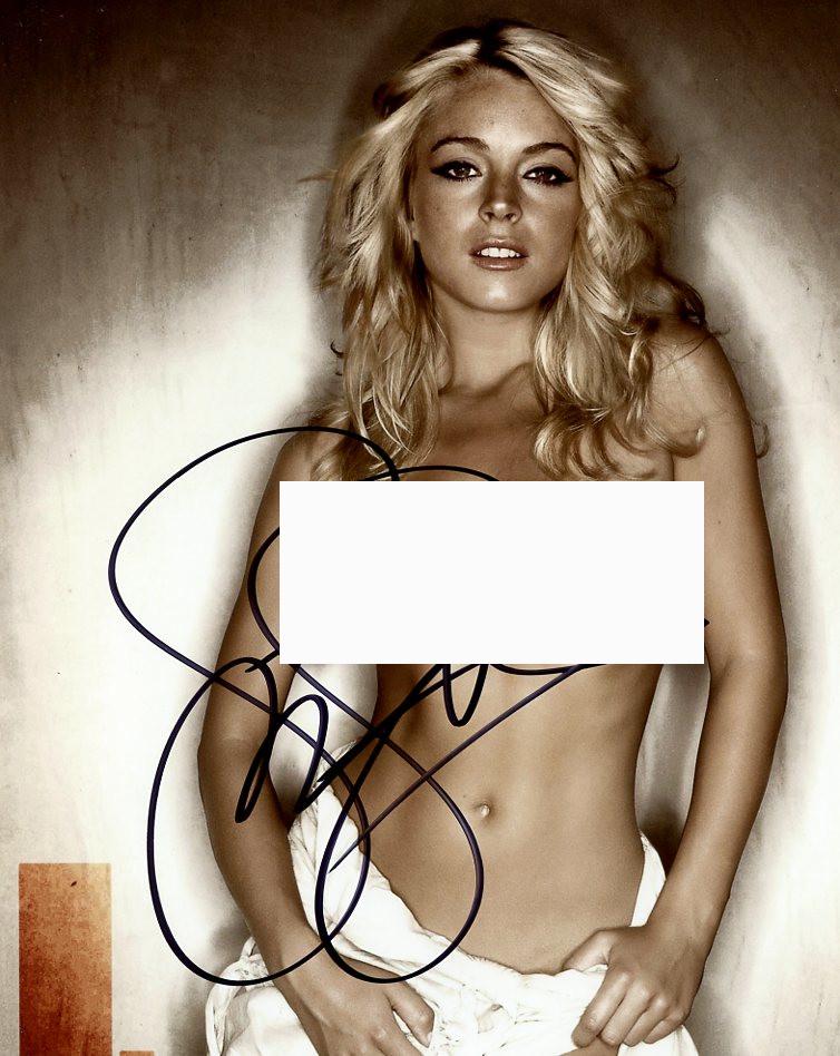 Lindsay Lohan TOPLESS In Person Signed Photo (1 of 1)