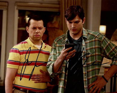 Ashton Kutcher / Jon Cryer TWO AND A HALF MEN In Person Signed Photo: Photo size is 8x10. Ashton Kutcher / Jon Cryer in person signed photo from the TV series TWO ND A HALF MEN. Ashton Kutcher as the character Walden Schmidt. Jon Cryer as the character Alan Harper.