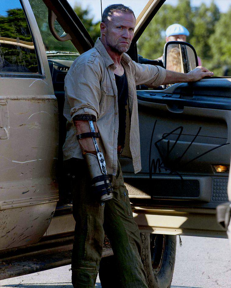 Michael Rooker WALKING DEAD In Person Signed Photo (0082) on Mar 19, 2023 EB Autographs