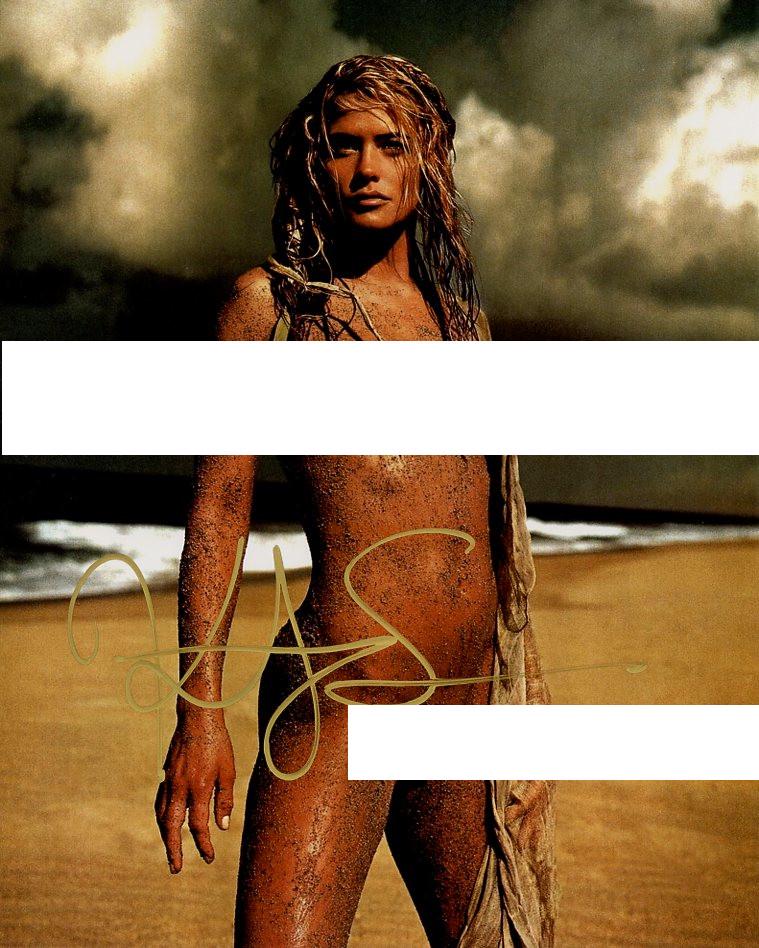 Kristy Swanson WOW / BUFFY In Person Signed Photo (1 of 1)