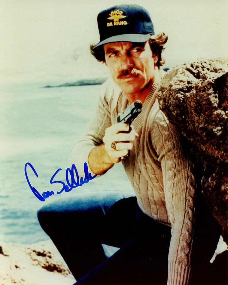 Tom Selleck MAGNUM PI In Person Signed Photo (1 of 1)