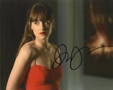 Dakota Johnson 50 SHADES In Person Signed Photo: Photo size is 8x10. Dakota Johnson in person signed autographed photo from the movie 50 SHADES FREED. Dakota Johnson as the character Anastasia Steele