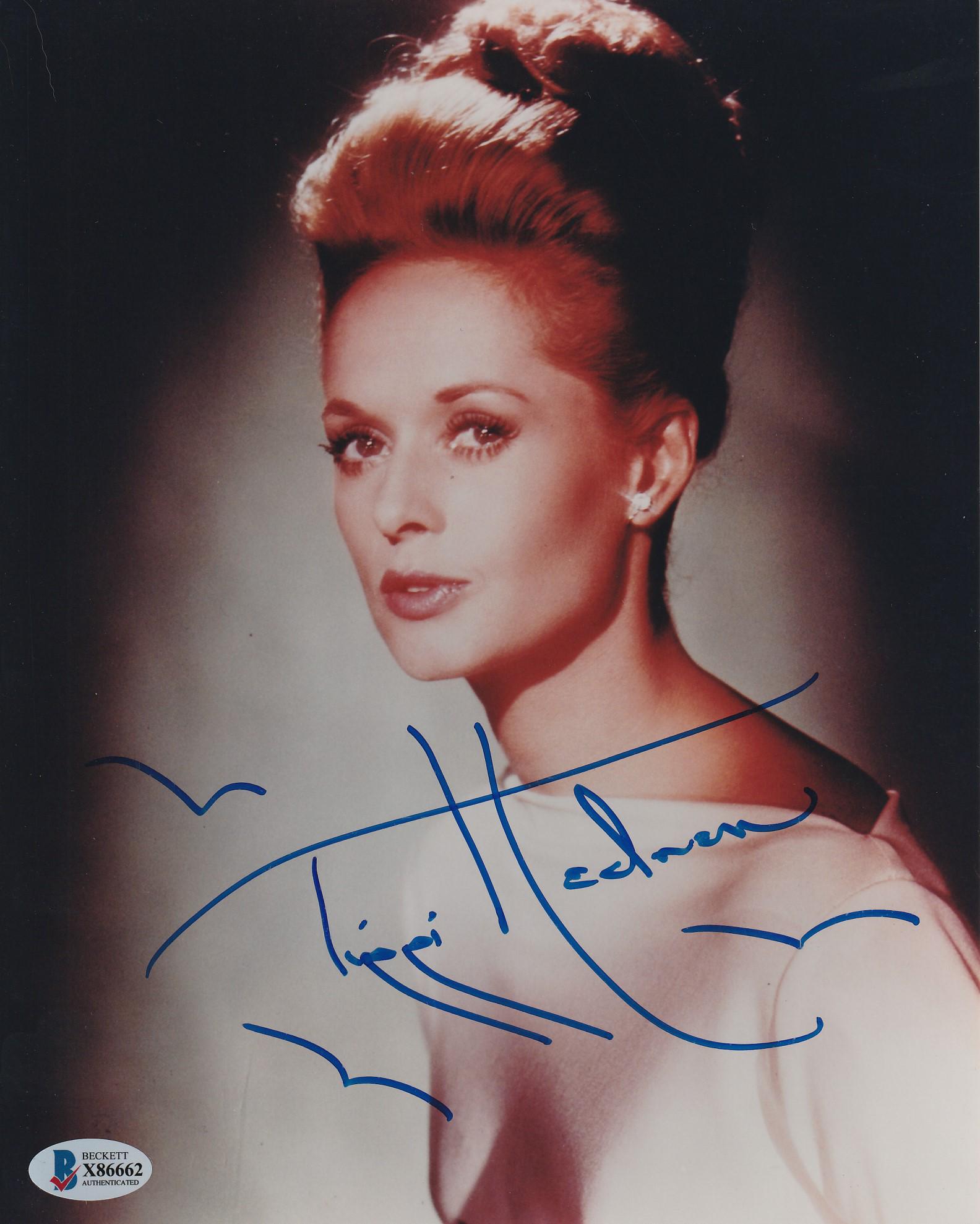Tippi Hedren THE BIRDS In Person Signed Photo (1 of 1)