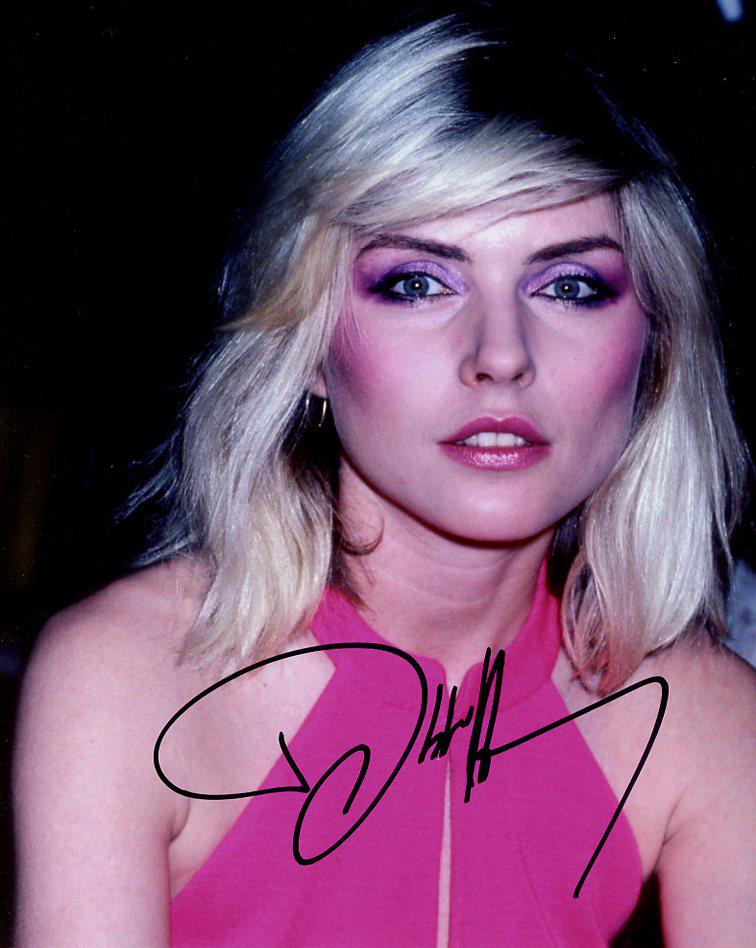 Debbie Harry MUSICIAN / BLONDIE In Person Signed Photo (1 of 1)
