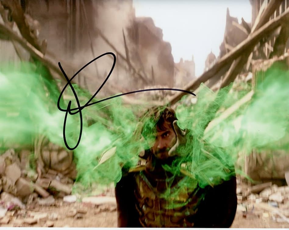 Jake Gyllenhaal SPIDERMAN FAR FROM HOME In Person Signed Photo (1 of 1)