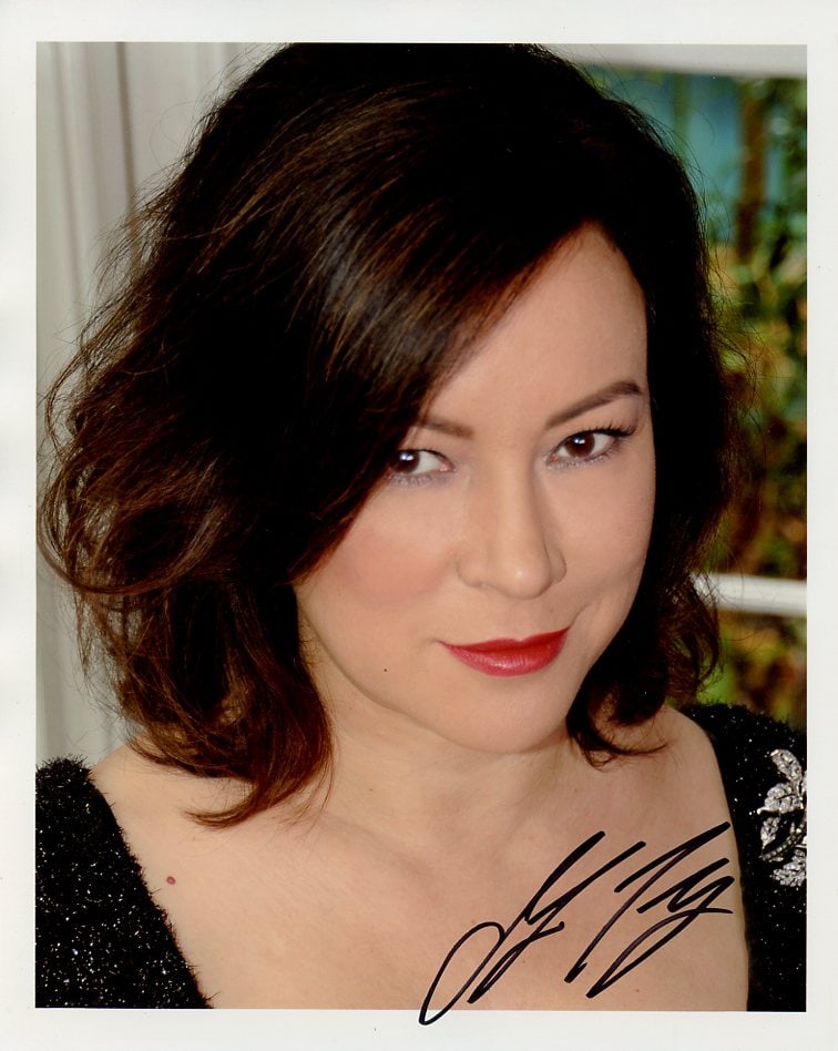 Jennifer Tilly CHUCKY / BOUND In Person Signed Photo: Photo size is 8x10. Jennifer Tilly in person Signed photo. Jennifer Tilly has done such movies as CHUCKY, THE BRIDE OF CHUCKY, and BOUND.
