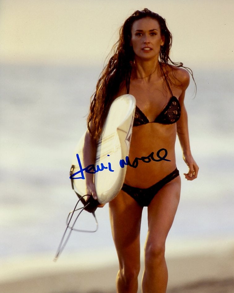 Demi Moore SEXY BIKINI In Person Signed Photo (1 of 1)