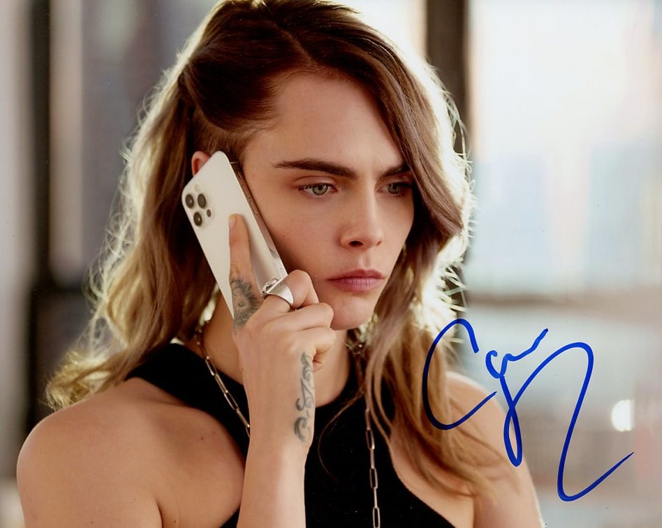 Cara Delevingne ONLY MURDERS IN BUILDING In Person Signed Photo (1 of 1)