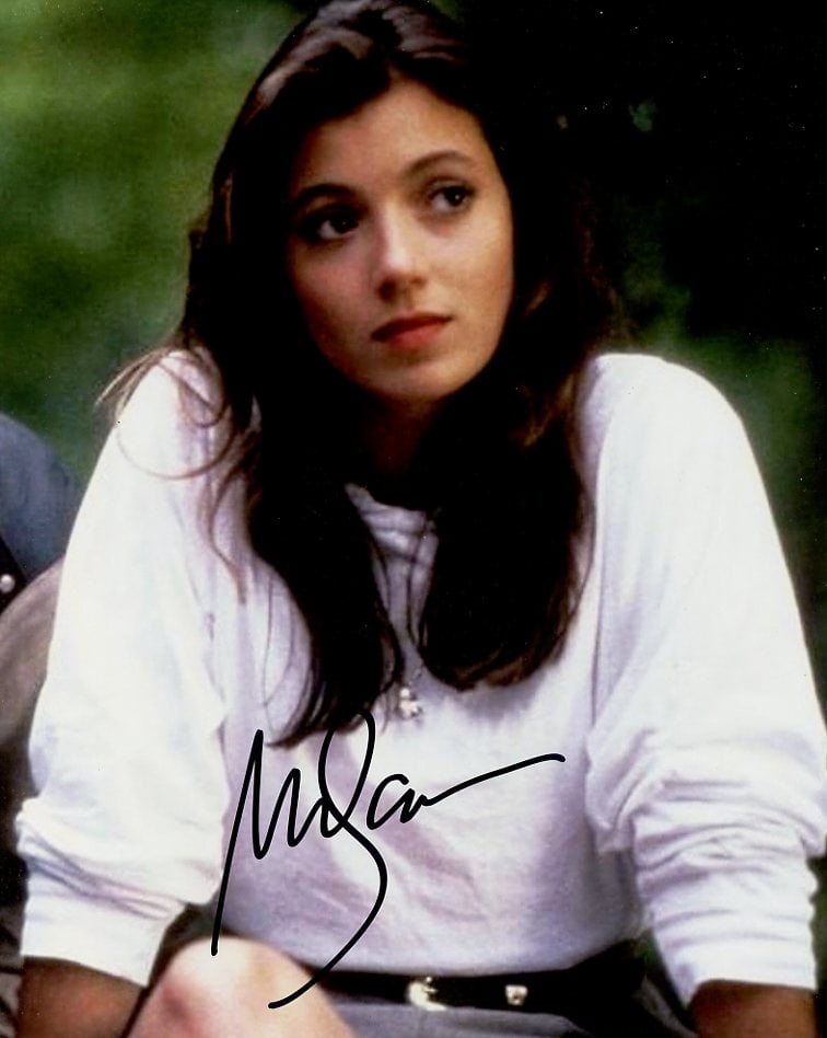 Mia Sara FERRIS BUELLER In Person Signed Photo (1 of 1)