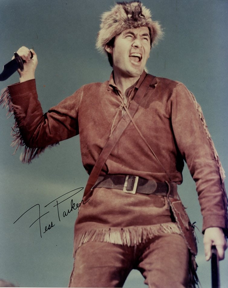 Fess Parker (1924-2010) DAVY CROCKETT In Person Sign Photo (1 of 1)