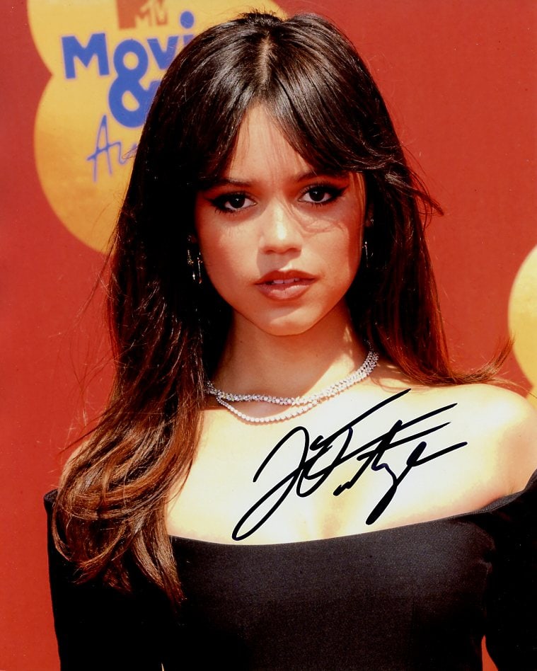 Jenna Ortega WEDNESDAY / SCREAM In Person Signed Photo (1 of 1)