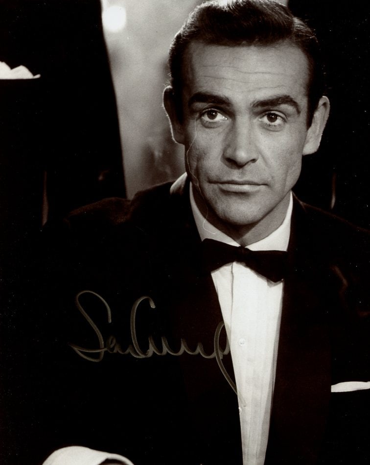 Sean Connery JAMES BOND In Person Signed Photo (1 of 1)