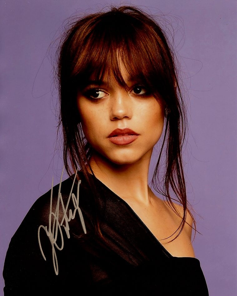 Jenna Ortega SCREAM / WEDNESDAY In Person Signed Photo (1 of 1)