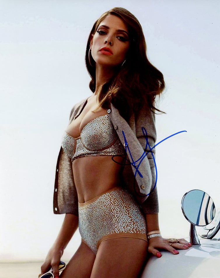 Ashley Greene TWILIGHT / THE APPARITION In Person Signed Photo (1 of 1)