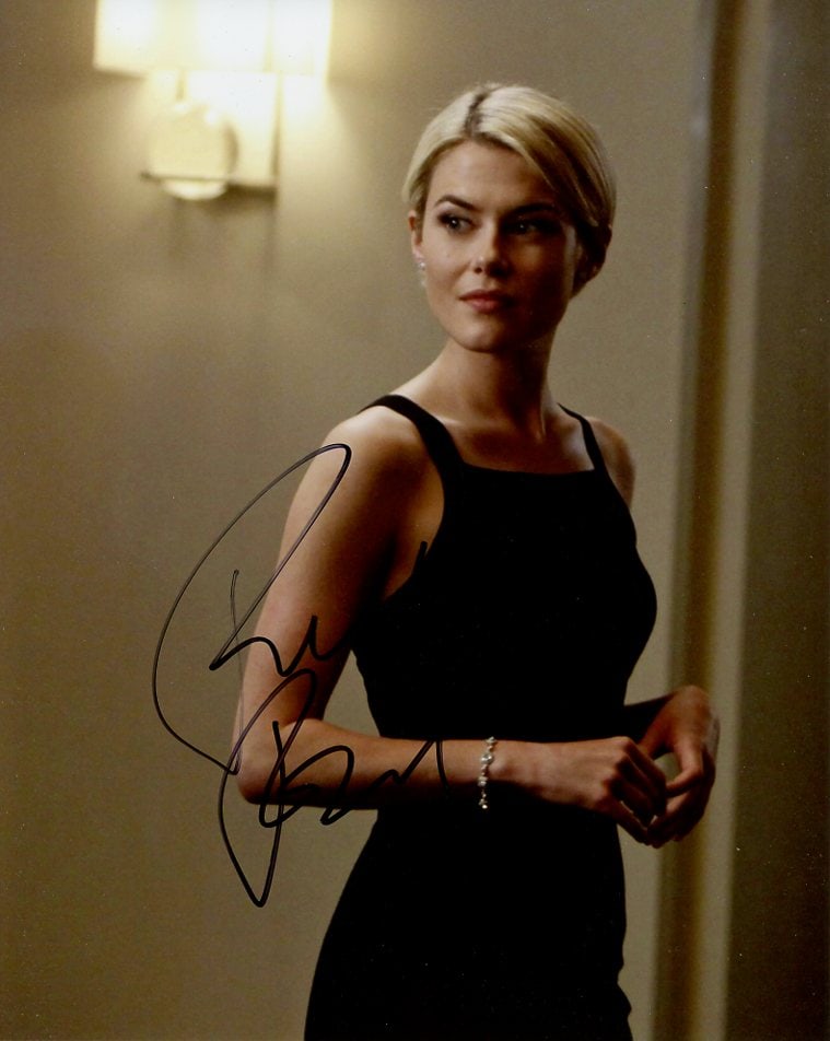 Rachael Taylor 666 Park Ave. In Person Signed Photo (1 of 1)