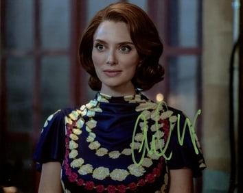 April Bowlby DOOM PATROL In Person Signed Photo
