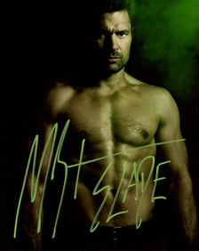Manu Bennett ARROW In Person Signed Photo