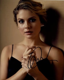 Rose McIver iZOMBIE / GHOSTS In Person Signed Photo