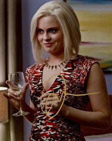 Rose McIver IZOMBIE In Person Signed Photo