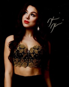 Kira Kosarin STUNNING In Person Signed Photo