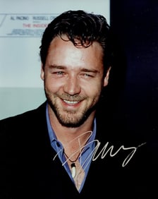 Russell Crowe ROBIN HOOD / SUPERMEN In Person Signed Photo