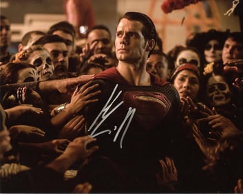 Henry Cavill BATMAN VS SUPERMAN In Person Signed Photo