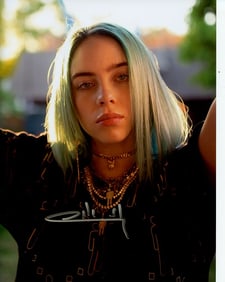 Billie Eilish SINGER / MUSICIAN In Person Signed Photo
