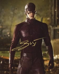 Grant Gustin THE FLASH In Person Signed Photo