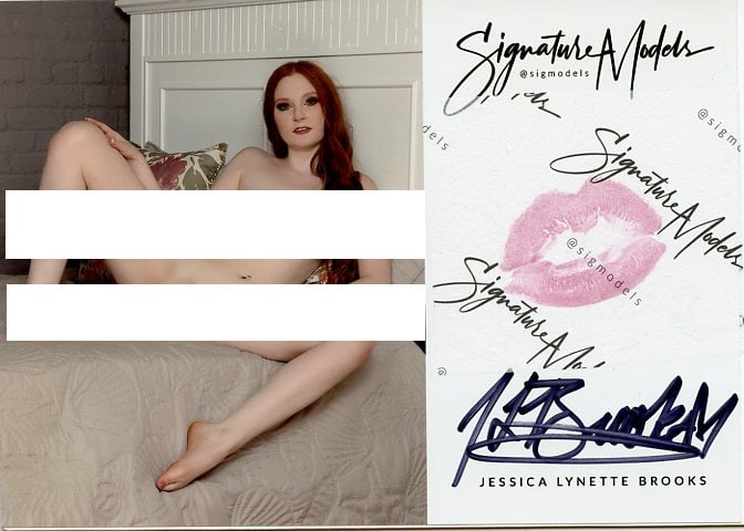 Jessica Lynette Brooks PLAYBOY KISS CARD In Person Signed Photo (1 of 1)