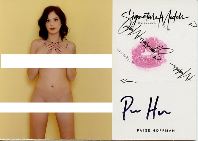 Paige Hoffman PLAYBOY / PENTHOUSE CARD In Person Signed Photo: Photo size is 5x7. PRIVATE SIGNING. Paige Hoffman in person signed photo and kiss card. Playboy and Penthouse Model. 5x7 Color In Person signed very sexy portrait. She added a lip print. This item was