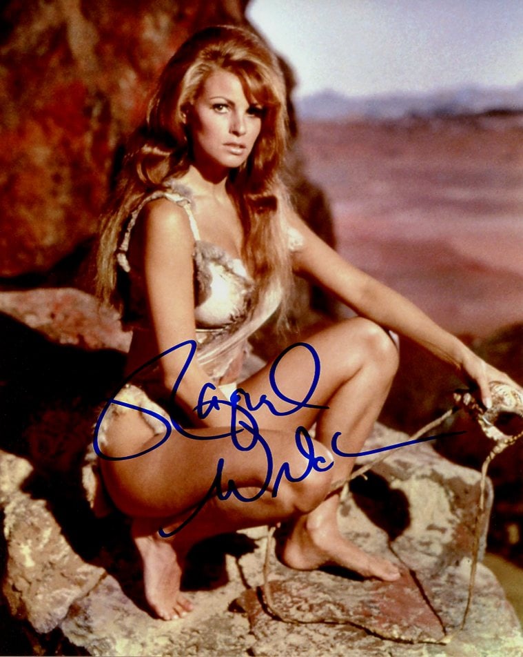 Raquel Welch (1940-2023) ONE MILLION YEARS BC In Person Signed Photo (1 of 1)