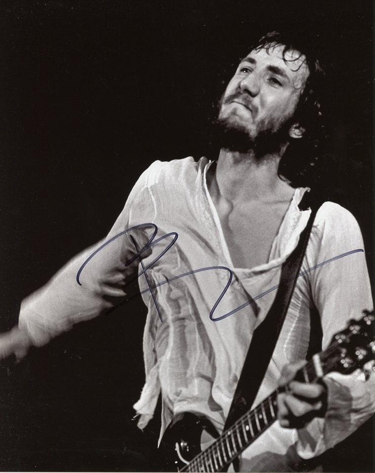 Pete Townsend THE WHO In Person Signed Photo (1 of 1)