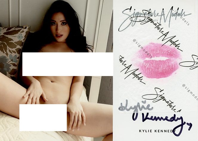 Kylie Kennedy PLAYBOY / PENTHOUSE KISS CARD Signed In Person: Photo size is 5x7. PRIVATE SIGNING. Kylie Kennedy in person signed photo and kiss card. Kylie Kennedy is a popular Playboy / Penthouse model. 5x7 Color In Person Signed very sexy portrait. She added a