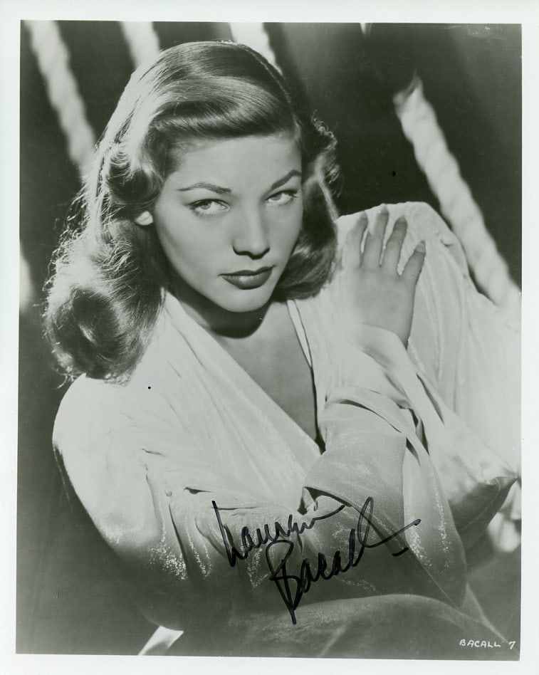 Lauren Bacall (1924-2014) THE FORGER / BIG SLEEP Signed Photo (1 of 1)