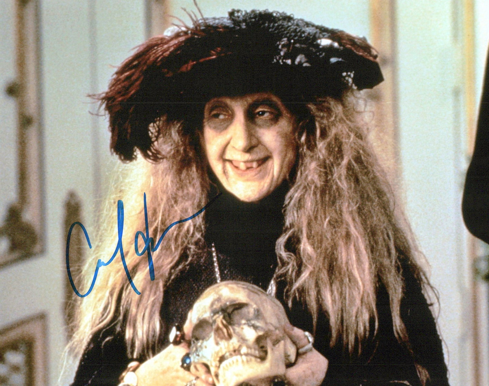 Carol Kane ADAMS FAMILY In Person Signed Photo: Photo size is 8x10. Carol Kane in person signed photo from the movie ADDAMS FAMILY VALUES. Carol Kane as the character Granny.