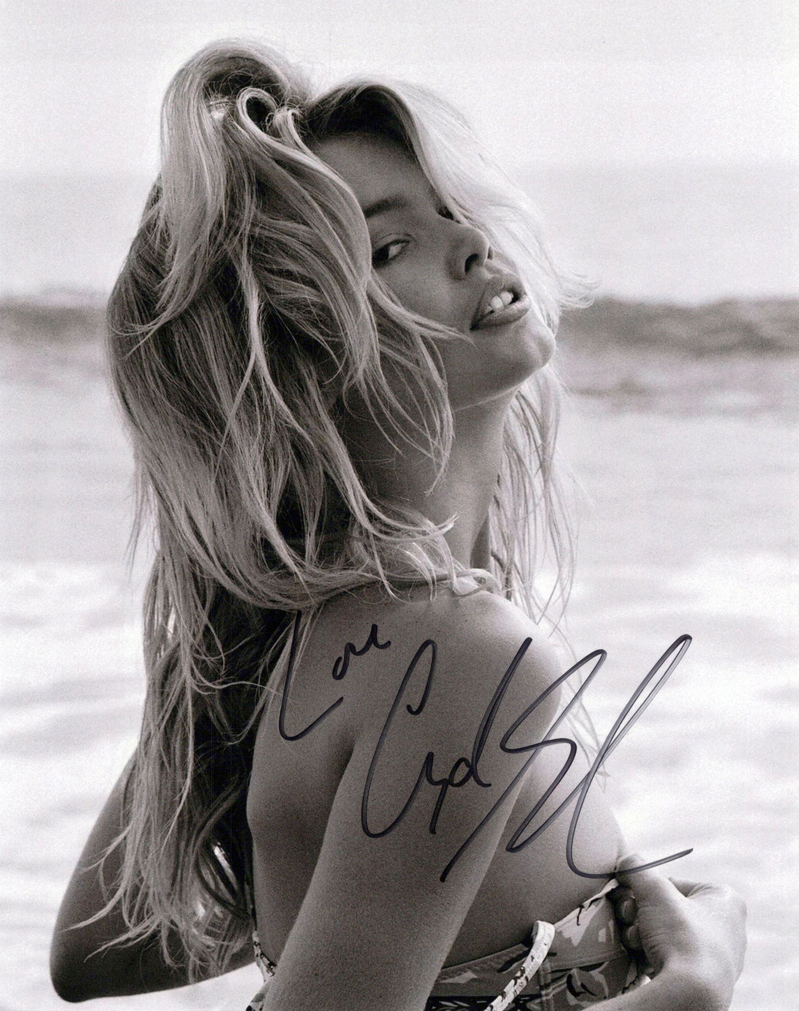 Claudia Schiffer SUPERMODEL In Person Signed Photo (1 of 1)