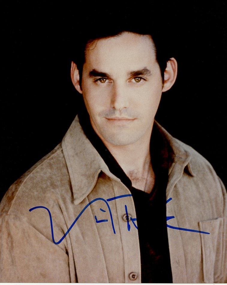 Nicholas Brendon BUFFY THE VAMPIRE SLAYER In Person Signed Photo (1 of 1)