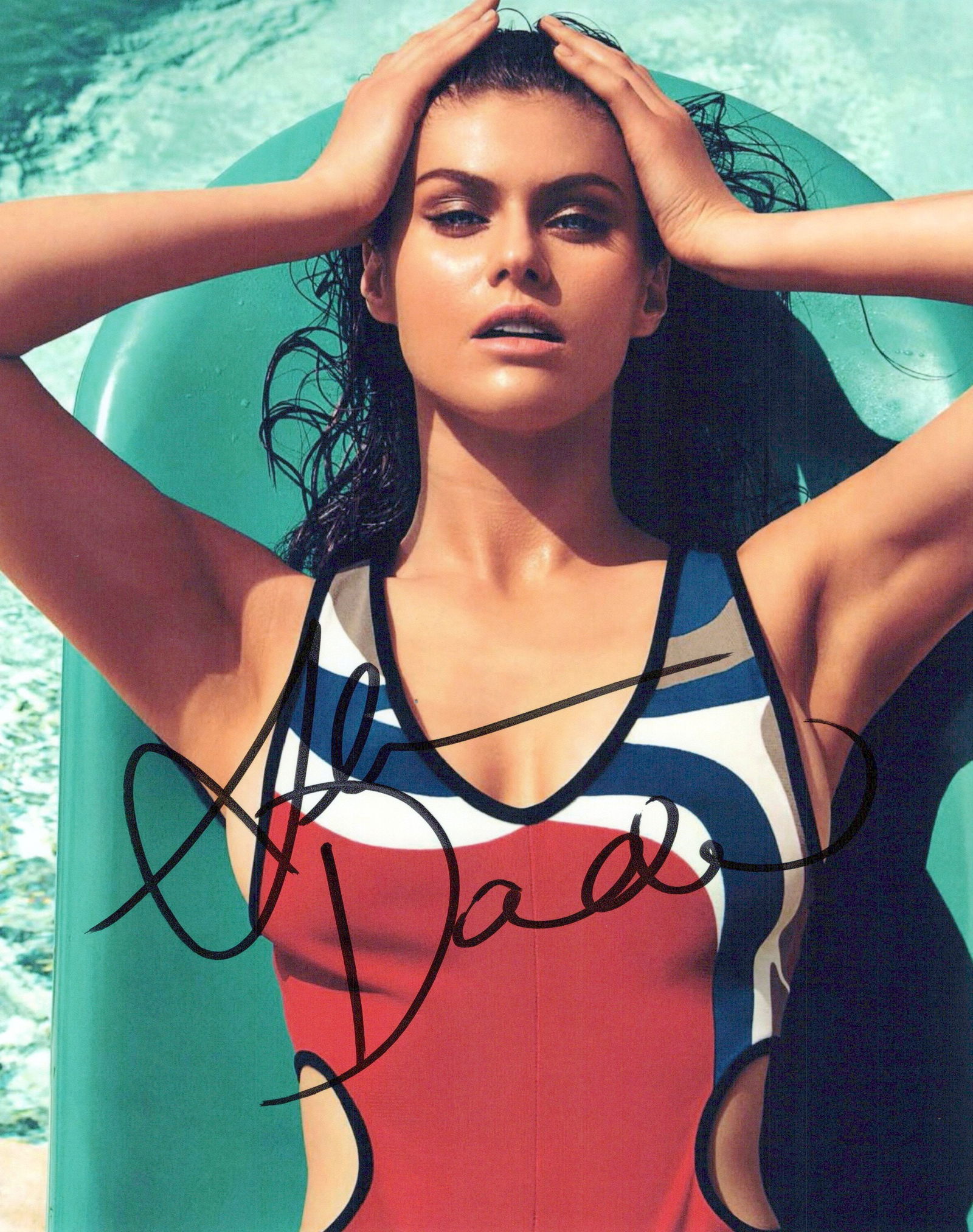 Alexandra Daddario SEXY BIKINI In Person Signed Photo (1 of 1)