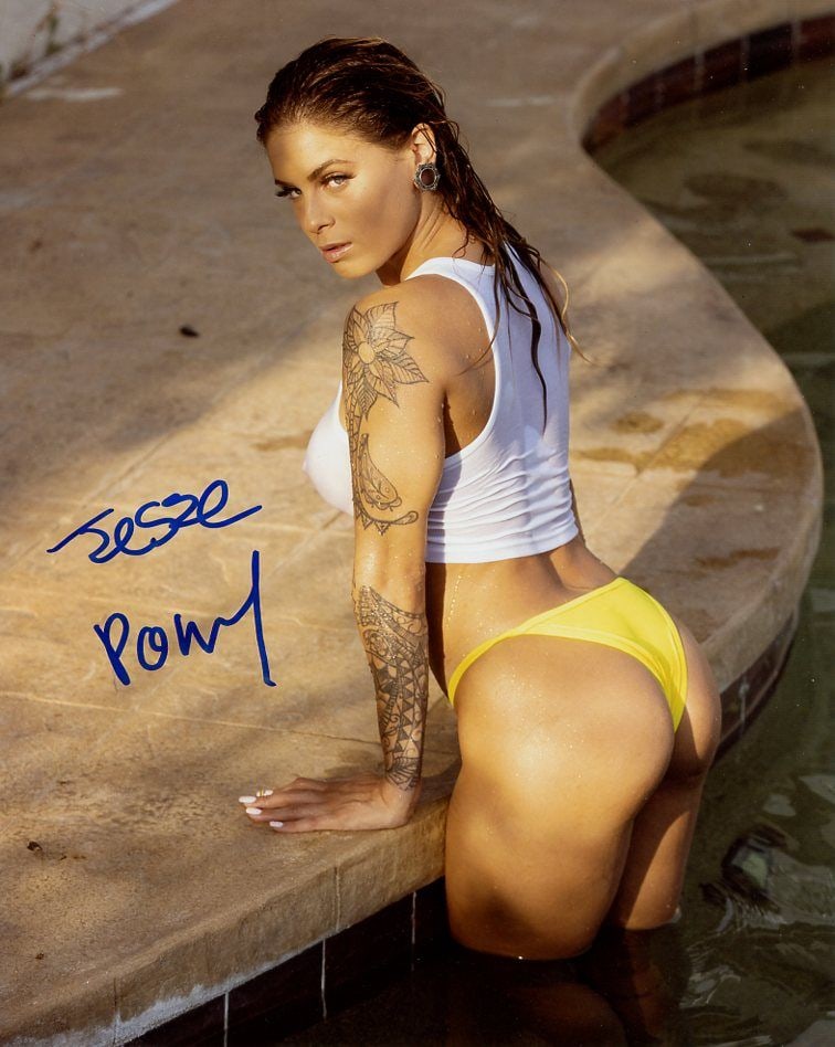Jesse Pony ADULT FILM In Person Signed Photo: Photo size is 8x10. PRIVATE SIGNING. Jesse Pony is an American actor and model who has captured the hearts of countless fans with her outstanding performances in movies. Jesse was born on 21 July 1996