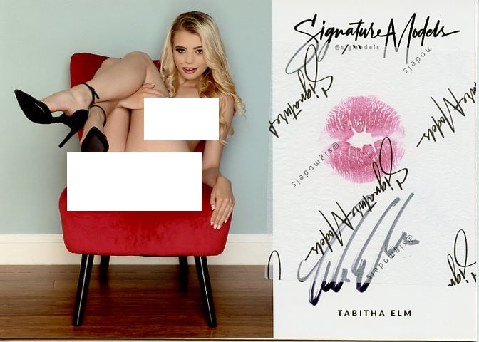 Tabatha Elm LIP PRINT KISS CARD In Person Signed Photo: Photo size is 5x7. PRIVATE SIGNING. Tabita Elm in person signed photo and kiss card. Playboy Model. 5x7 Color In Person signed very sexy portrait. She added a lip print. This item was signed at an EXC