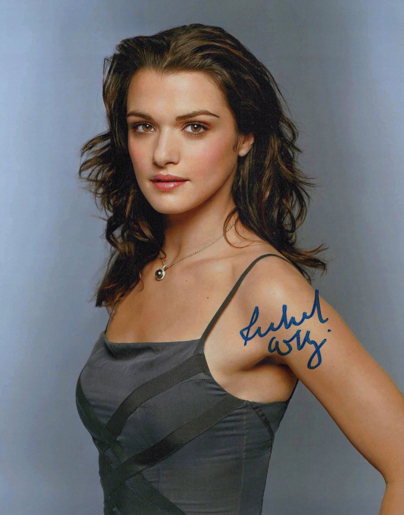 Rachel Weisz PRETTY In Person Signed Photo (1 of 1)