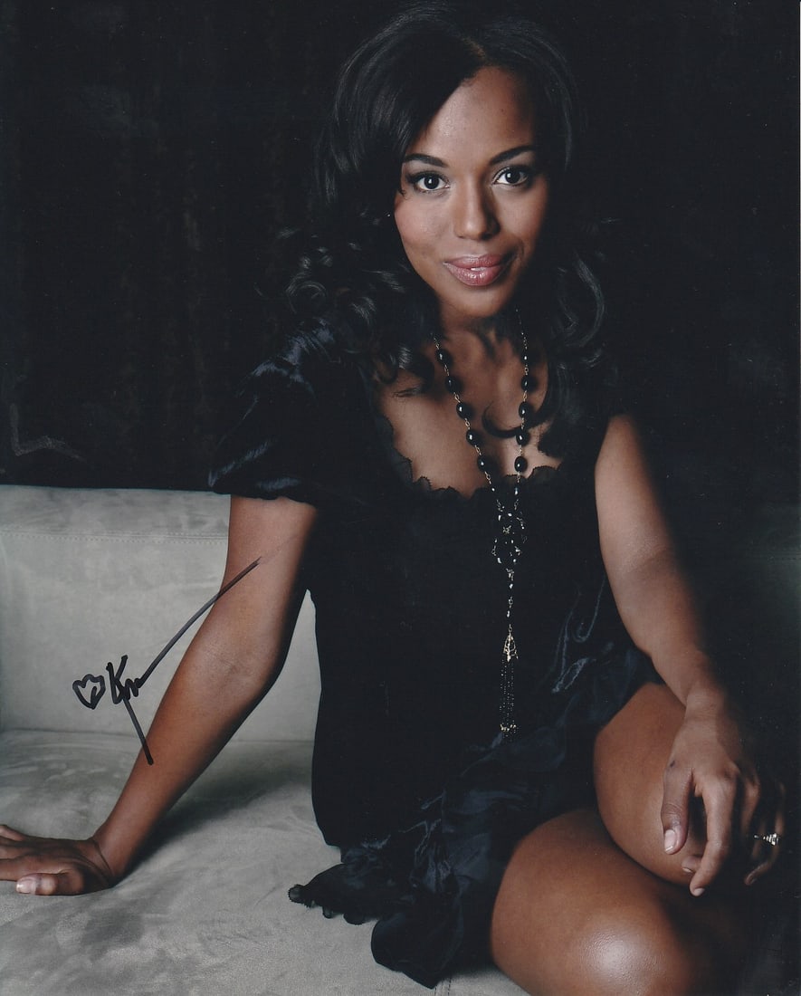 Kerry Washington DJANGO UNCHAINED / SCANDEL In Person Signed Photo (1 of 1)