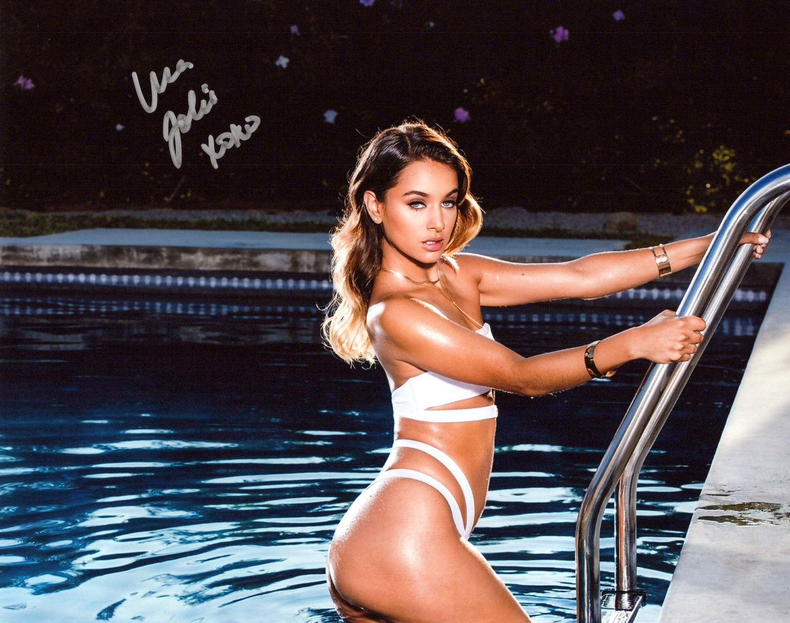 Uma Jolie ADULT ACTRESS In Person Signed Photo (1 of 1)